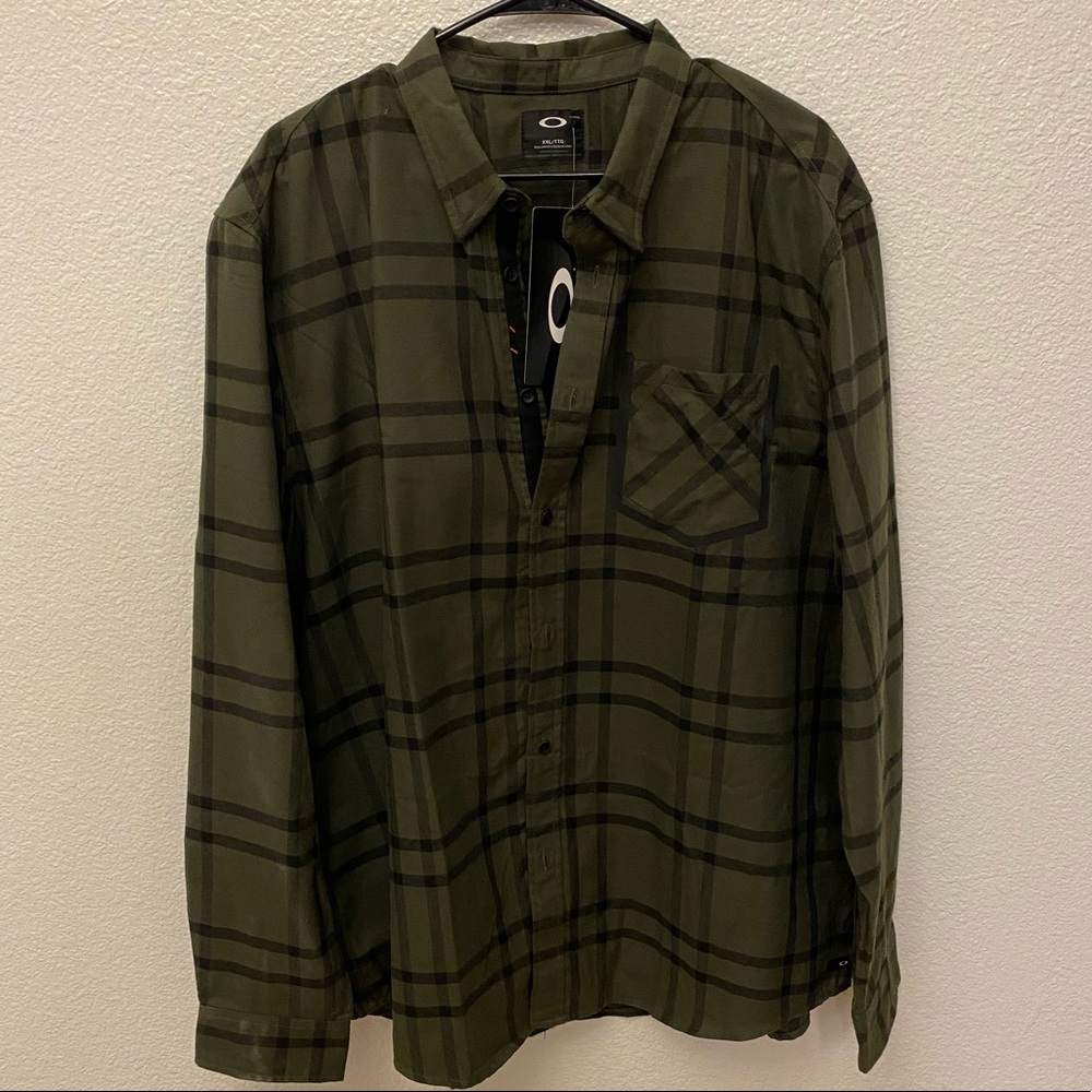 Oakley flannel
